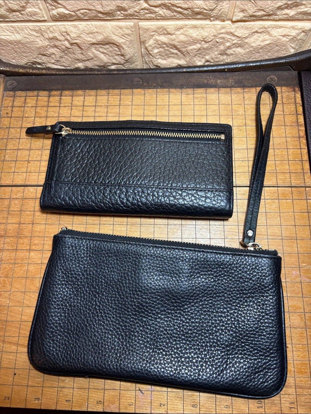 Kate Spade Leather Tote Bag Black w Cream Padded Center Zip wWristlet and Wallet - Picture 15 of 17